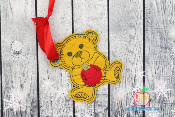 Review: Christmas Teddy Bear Holding Red Ball